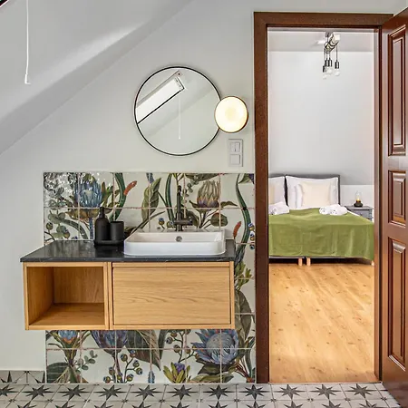 Wathay Vendeghaz Appartement *